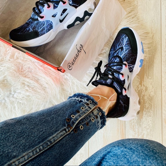 Nike Shoes - NWT Nike react presto